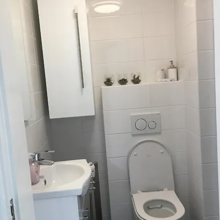 Vakantiehuisje Maartje Holiday home *